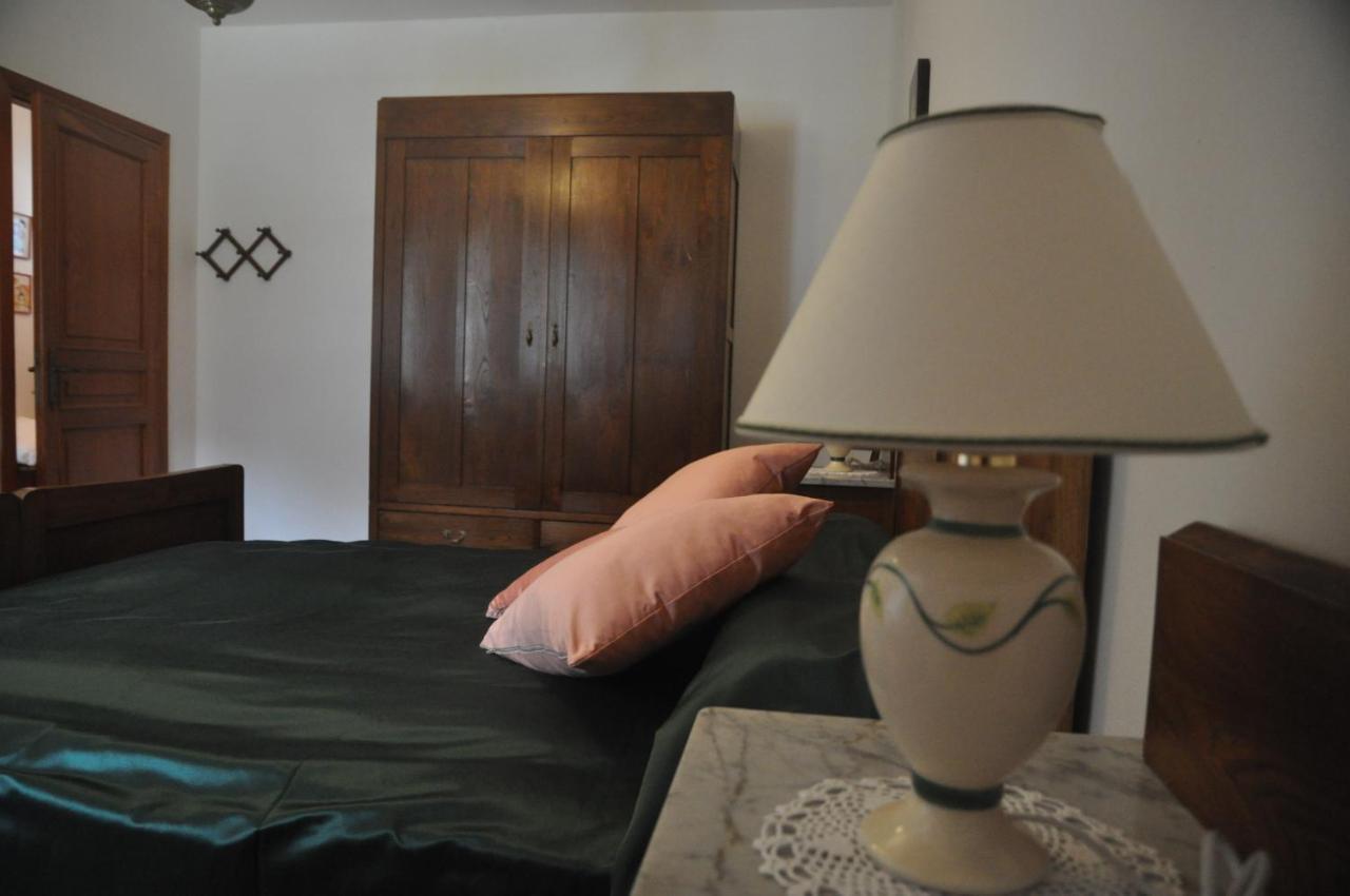 B&B Le Rondini Cassanesi Bagian luar foto